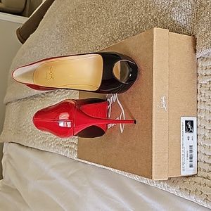 Louboutin Size 10/40 Very Prive Degrade Black/Red